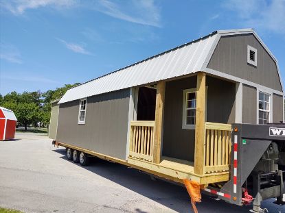 Picture of Side Lofted Corner Cabin