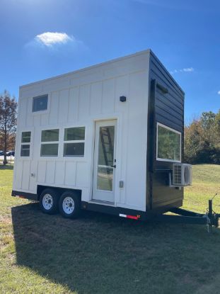 Picture of Black & White 16’ Dragon Tiny home on Wheels