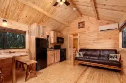 Picture of Rancher Log Cabin