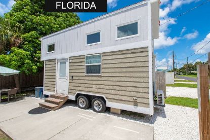 Picture of Tiny House - Pelican