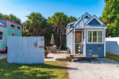 Picture of Tiny House - Piña Colada