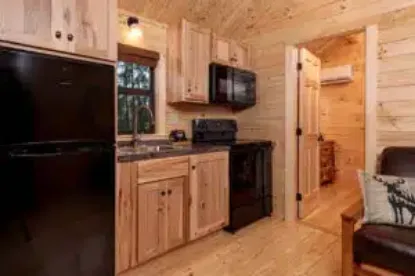 Picture of Rancher Log Cabin