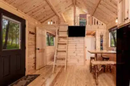 Picture of Rancher Log Cabin