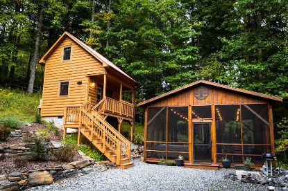 Picture of Tiny Cabin in Todd