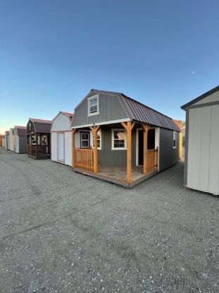 Picture of Deluxe Lofted Barn Cabin