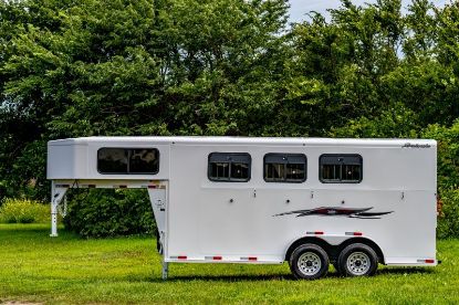 Picture of Avalanche II Gooseneck Horse